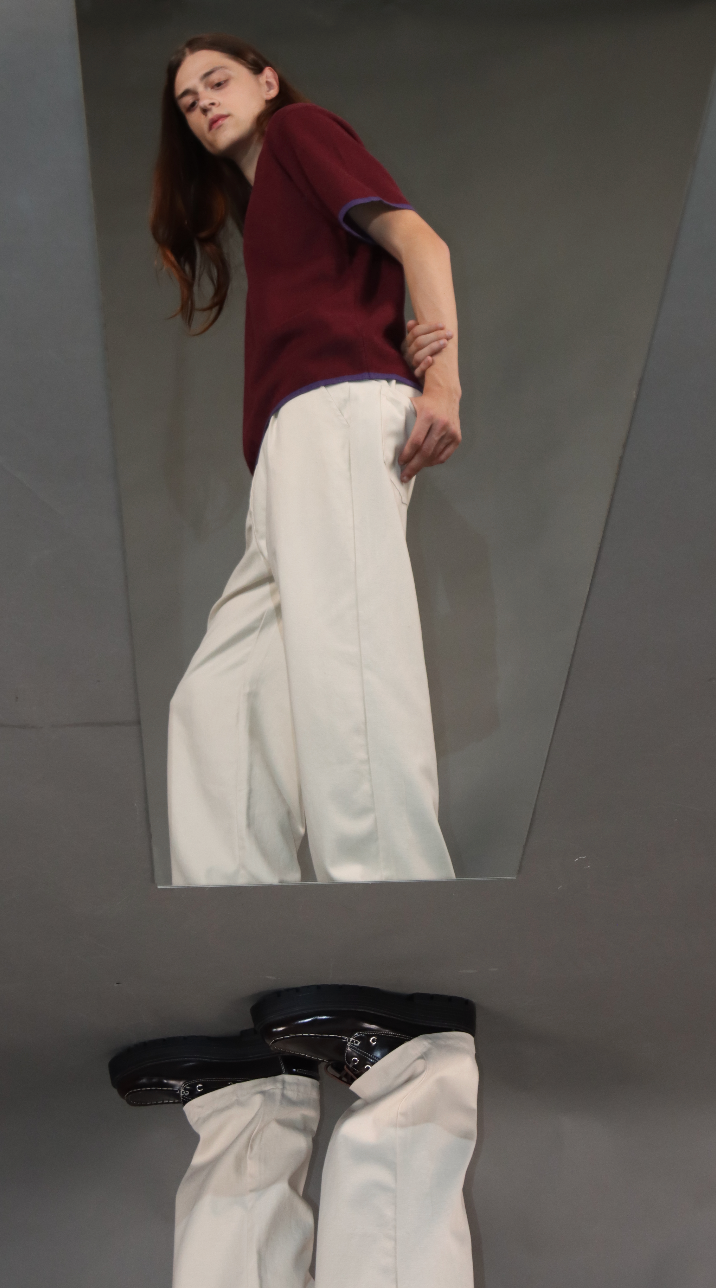 SHORT SLEEVE SWEATER